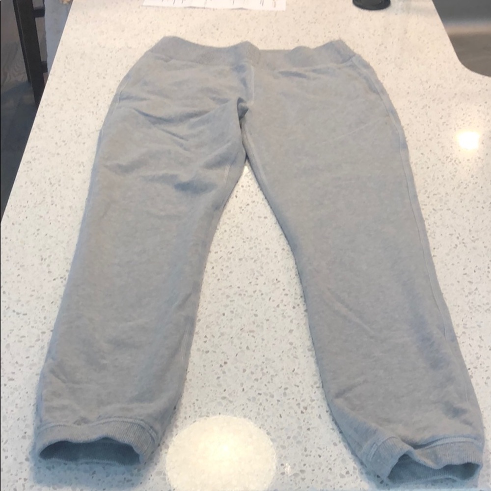 Ivivva girls gray sweatpants